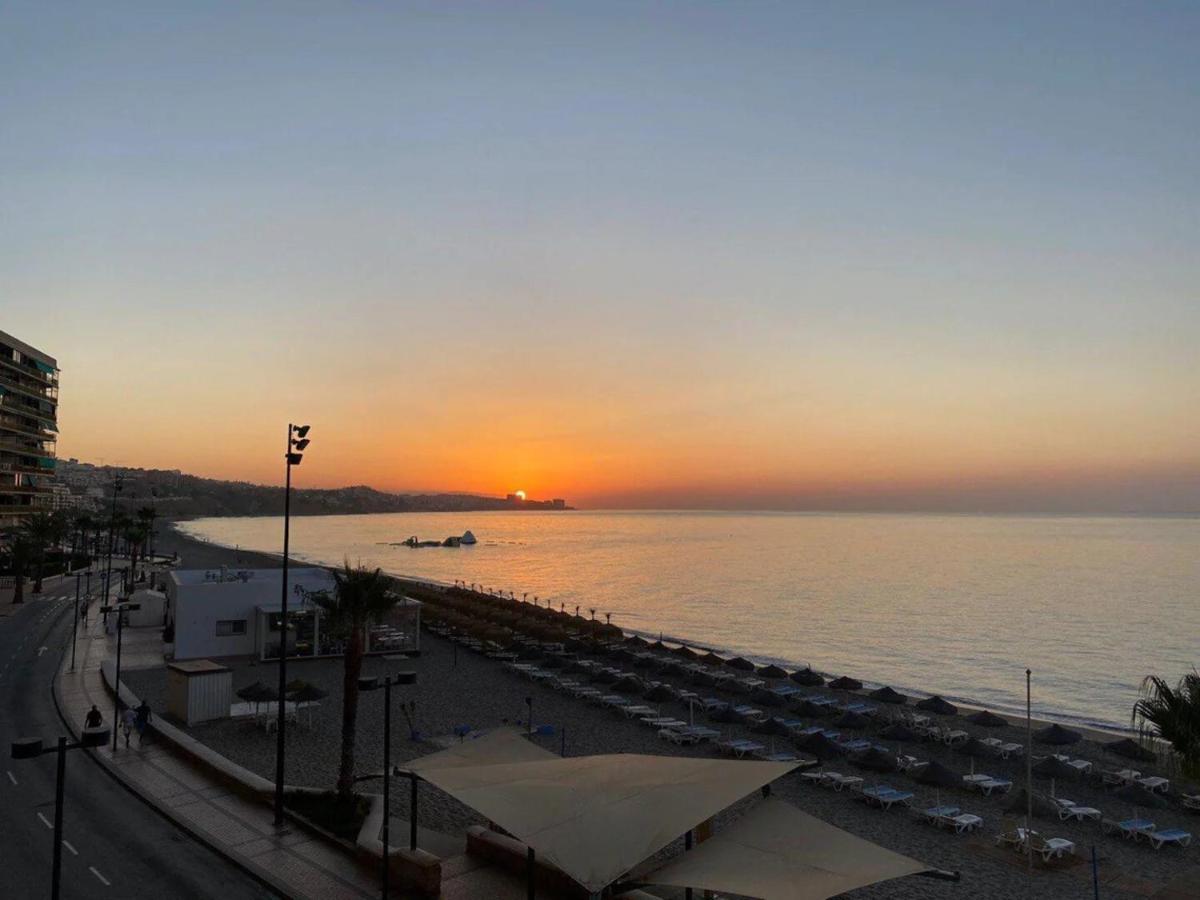 Fuengirola, Primera Linea De Playa Exterior foto